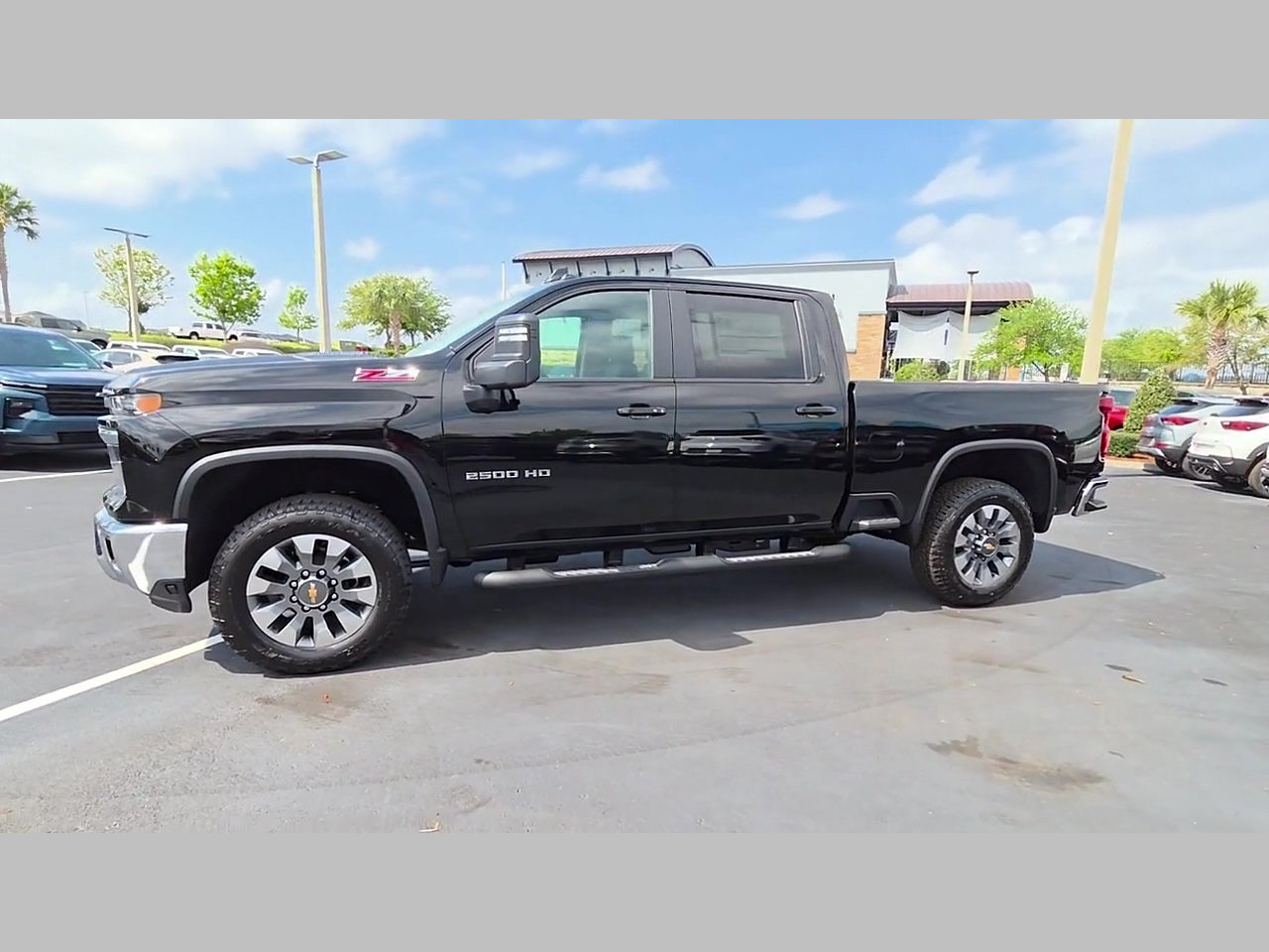New 2026 Chevrolet Silverado 2500 LT w/ All Star Edition AWD/4WD image 15