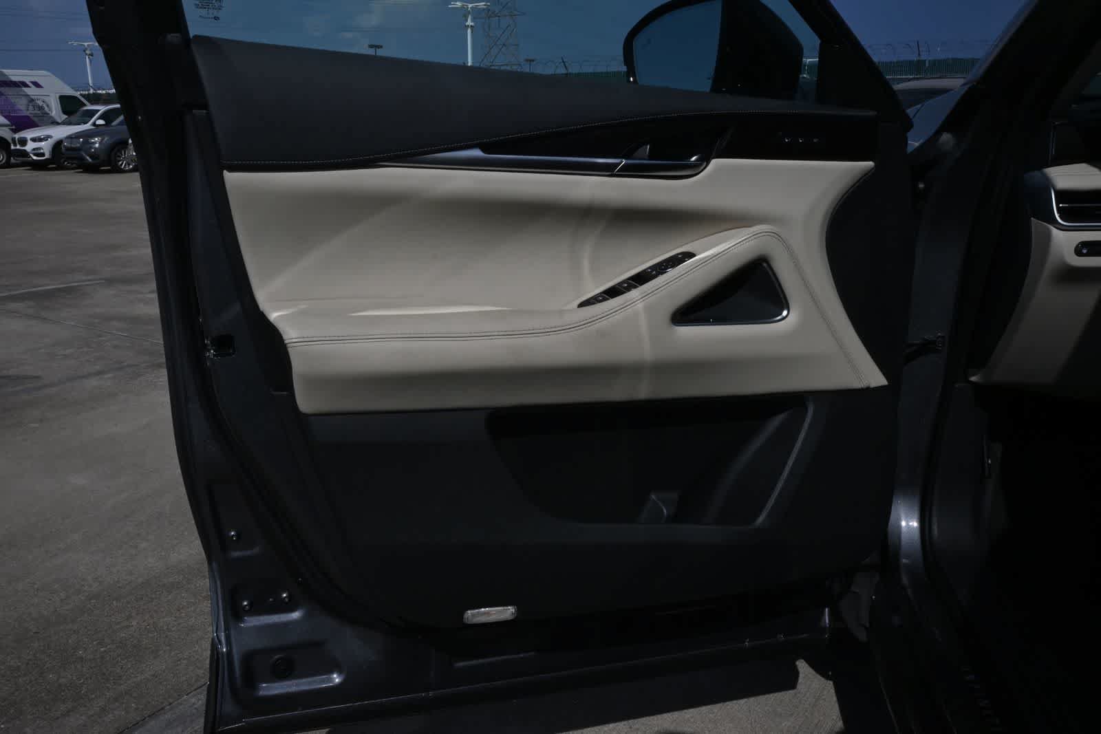 Certified 2023 INFINITI QX60 Sensory w/ Cargo Package FWD image 18