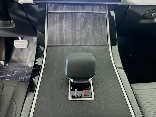 New 2026 Land Rover Range Rover Velar Dynamic SE AWD/4WD image 18
