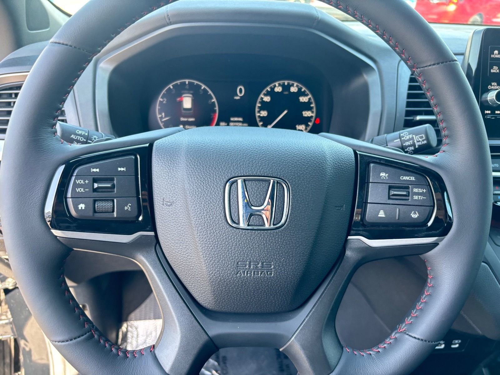 Used 2025 Honda Odyssey Sport-L image 29