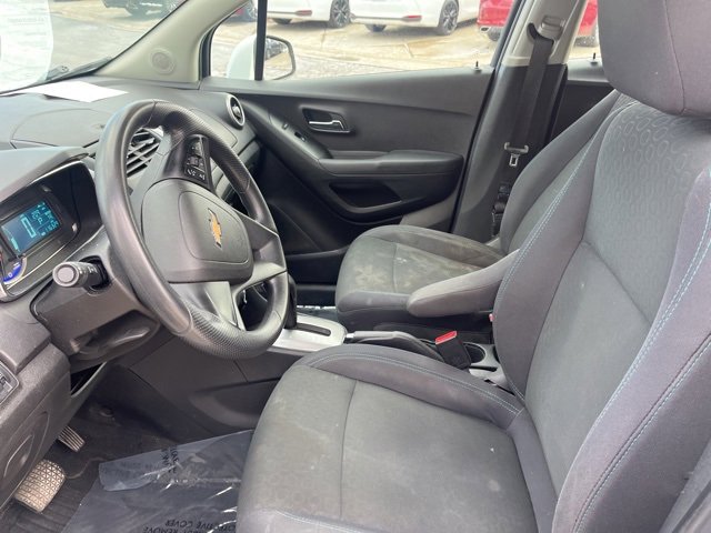 Used 2016 Chevrolet Trax LS w/ LPO, Protection Package image 11