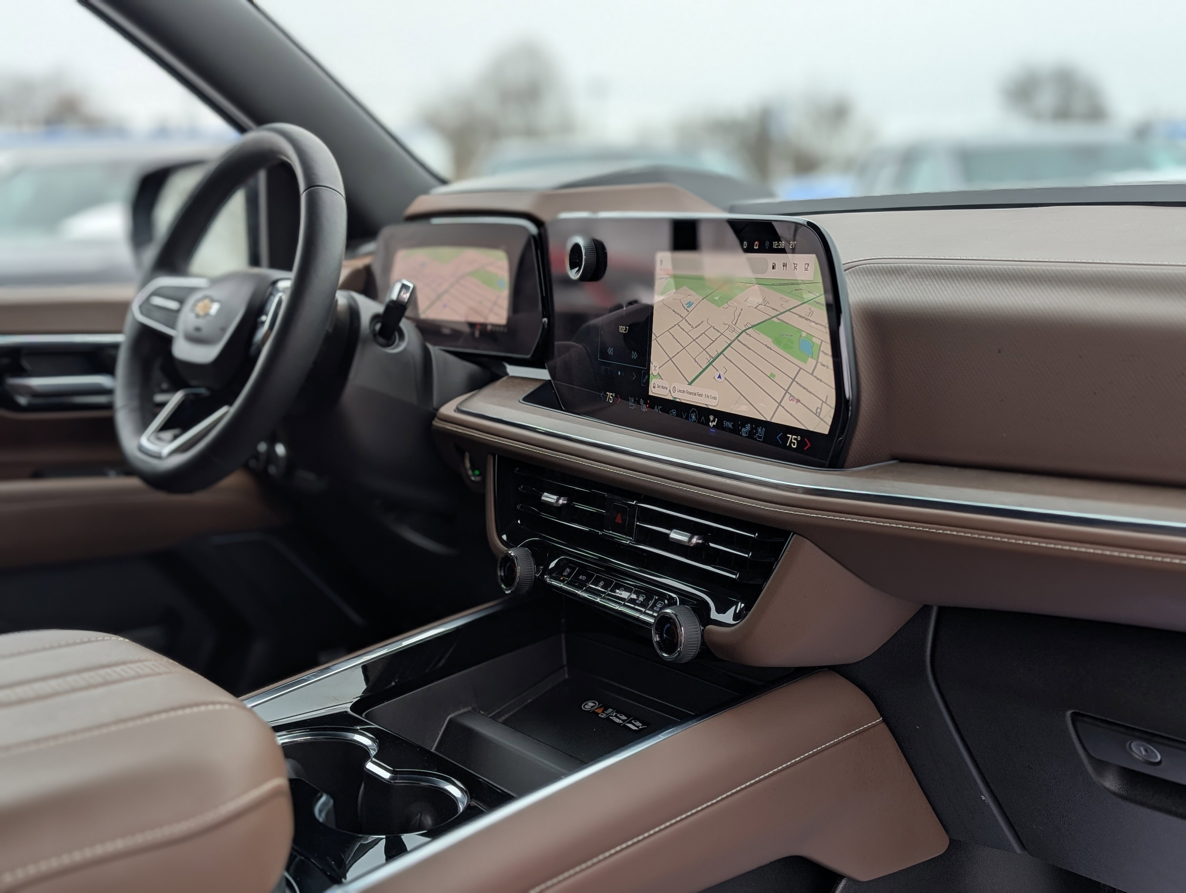 Used 2025 Chevrolet Tahoe High Country image 54