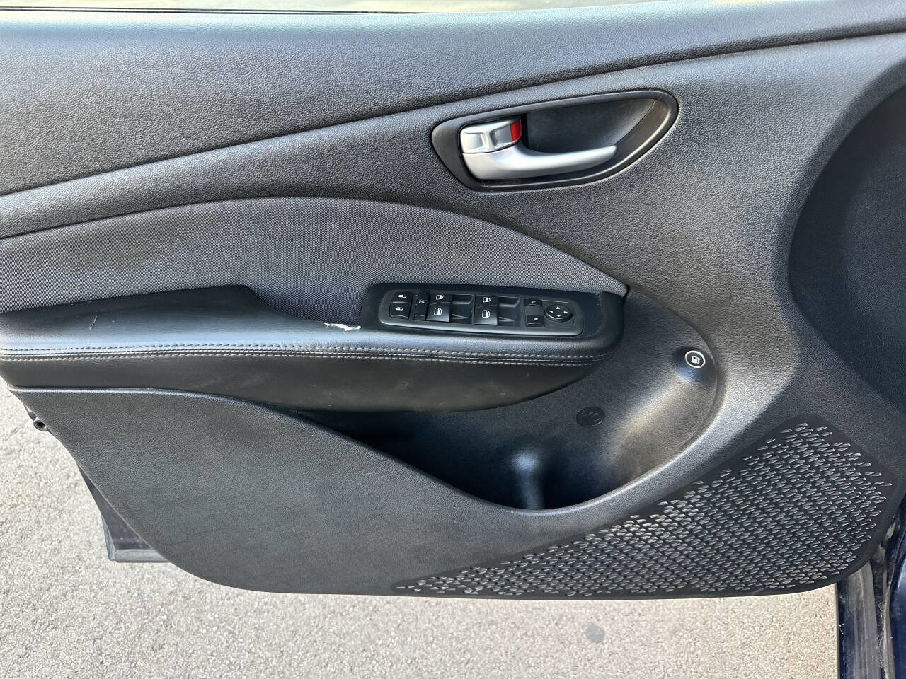 Used 2013 Dodge Dart SXT image 11