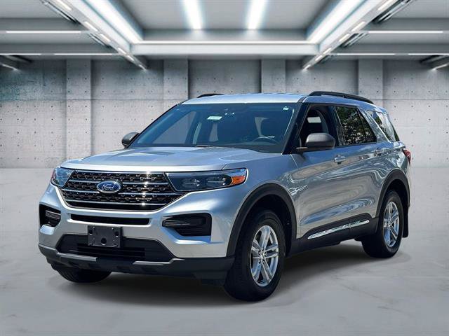 Used 2023 Ford Explorer XLT AWD/4WD image 22