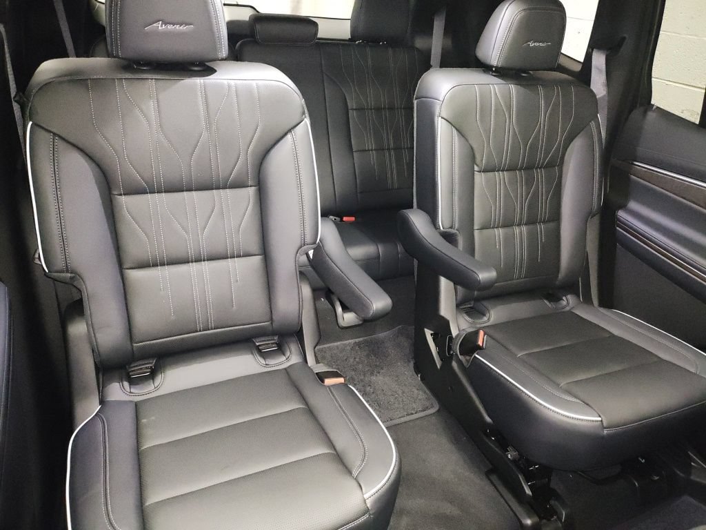 New 2026 Buick Enclave Avenir w/ Super Cruise Package AWD/4WD image 10