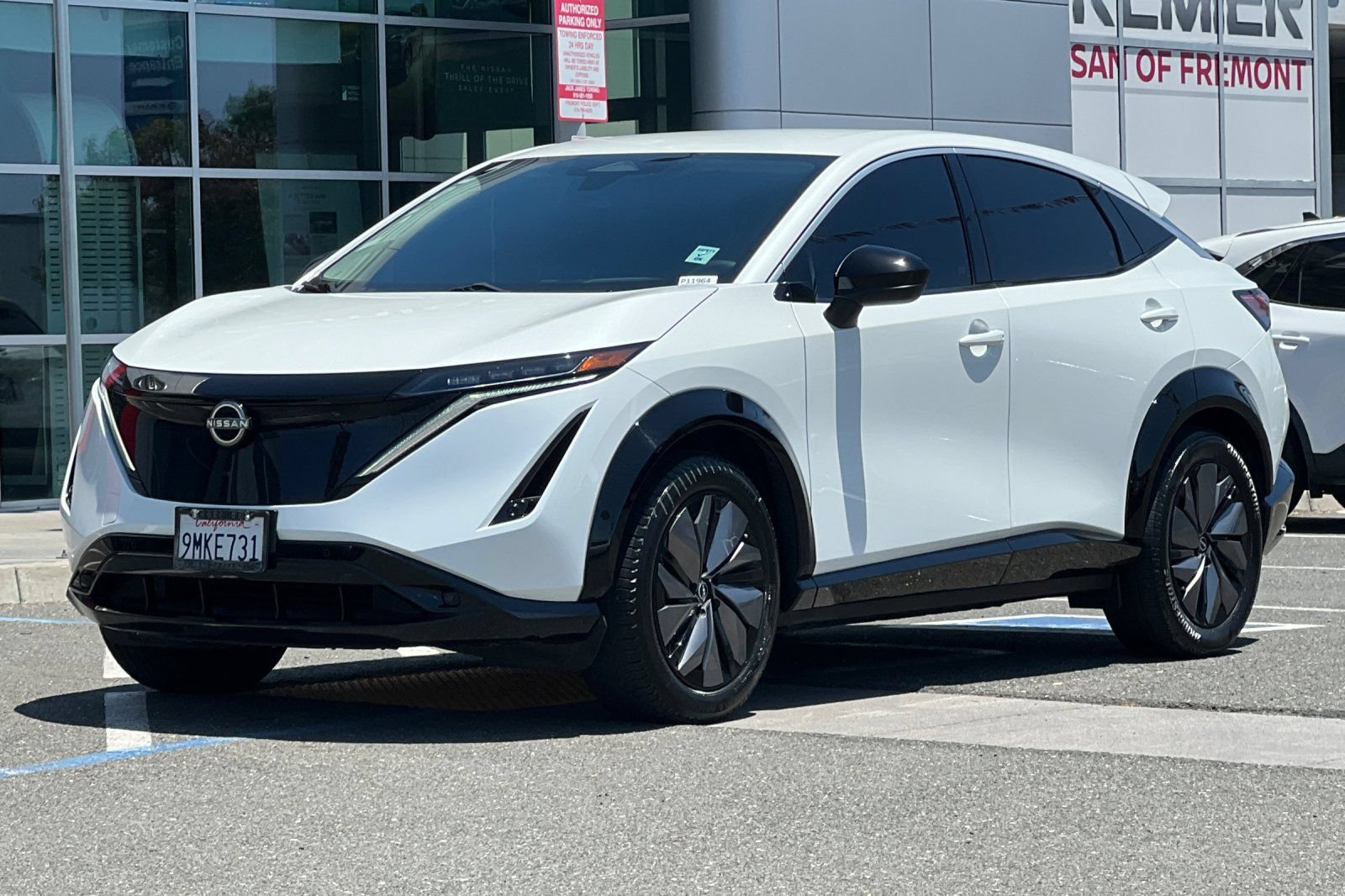 Certified 2024 Nissan Ariya FWD image 8
