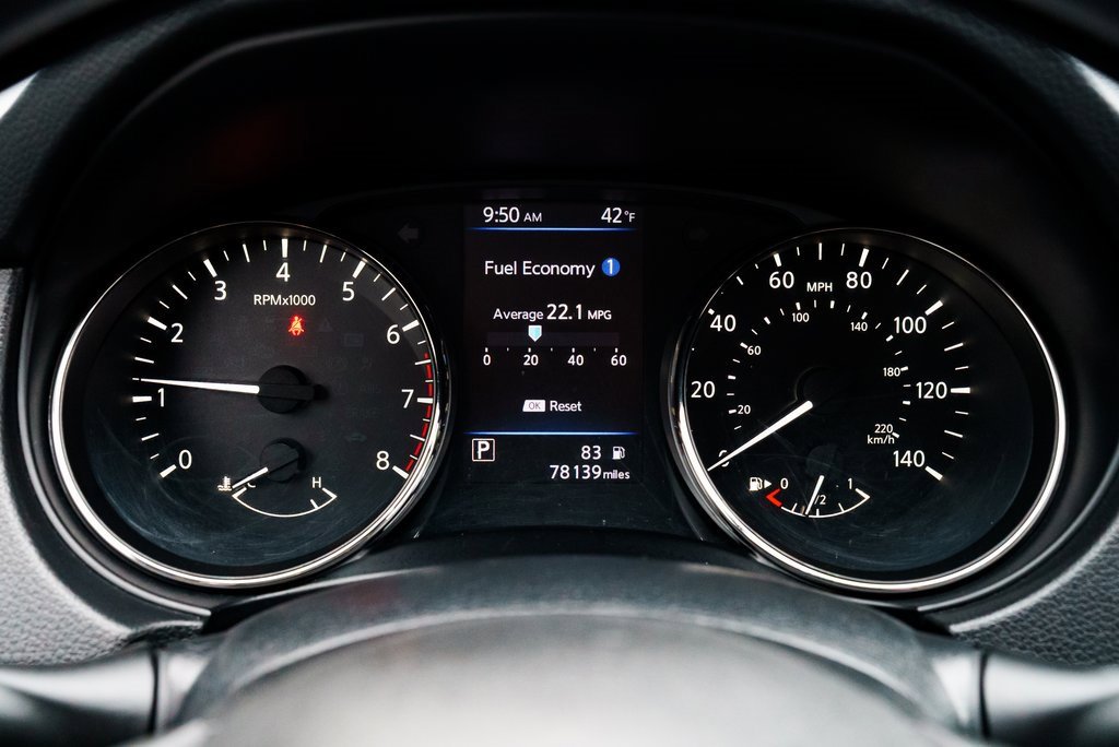 Used 2021 Nissan Rogue Sport S image 17