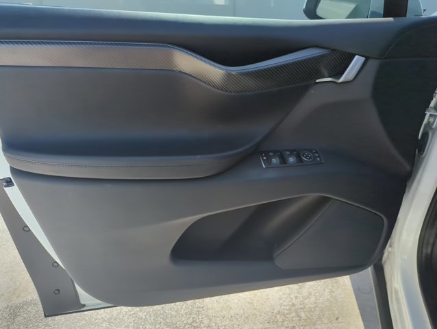 Used 2018 Tesla Model X P100D image 8