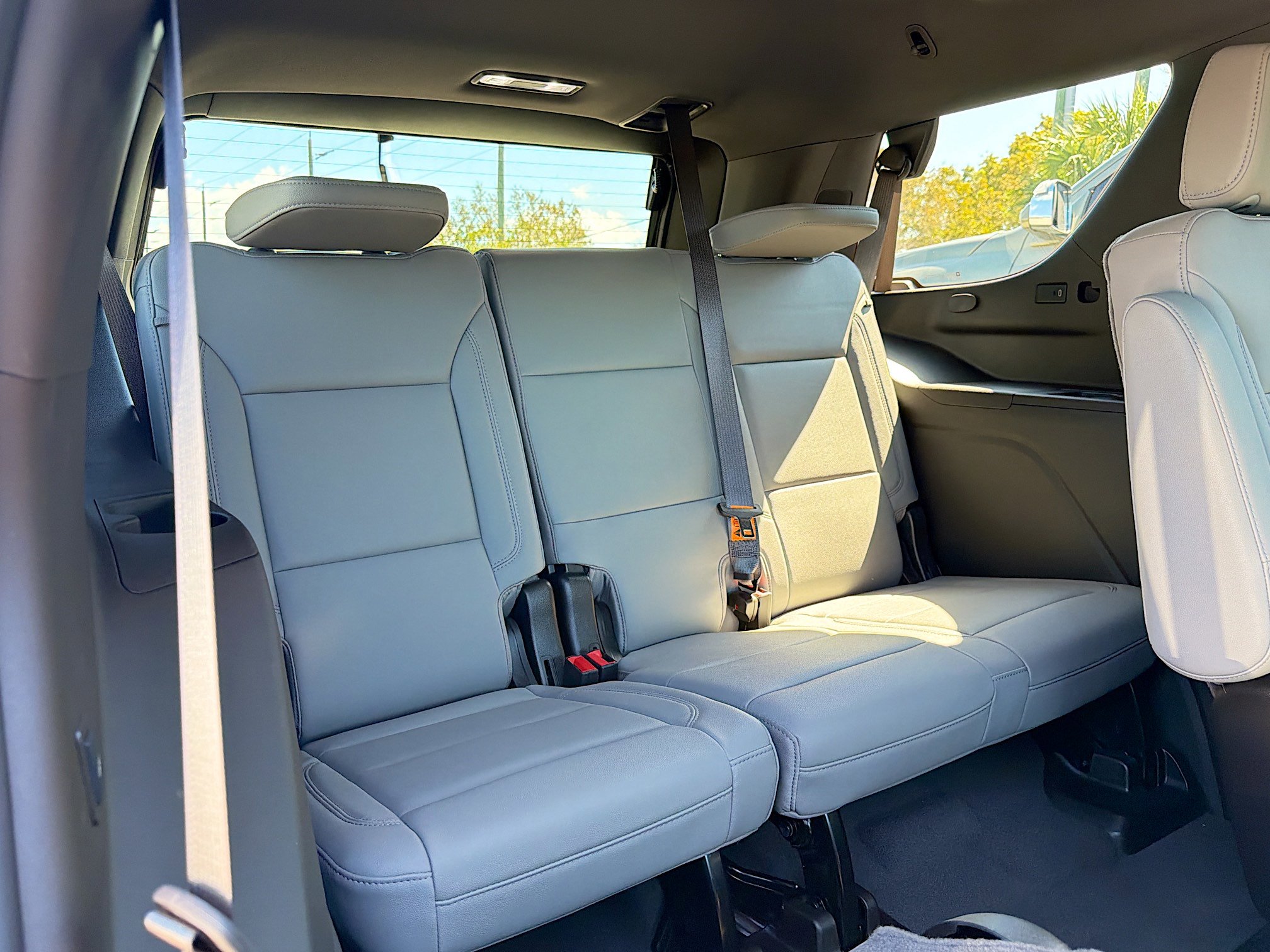 Used 2024 Chevrolet Tahoe LT w/ Luxury Package image 30