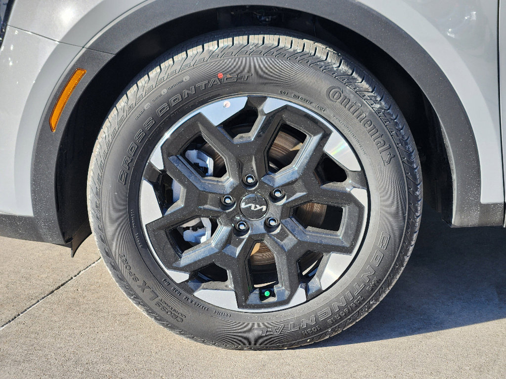 New 2026 Kia Sorento S w/ S Panoramic Sunroof Package image 14