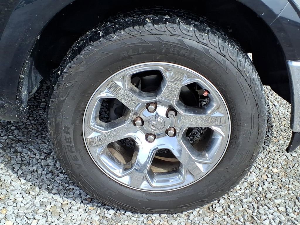 Used 2018 RAM 1500 Laramie w/ Protection Group AWD/4WD image 14