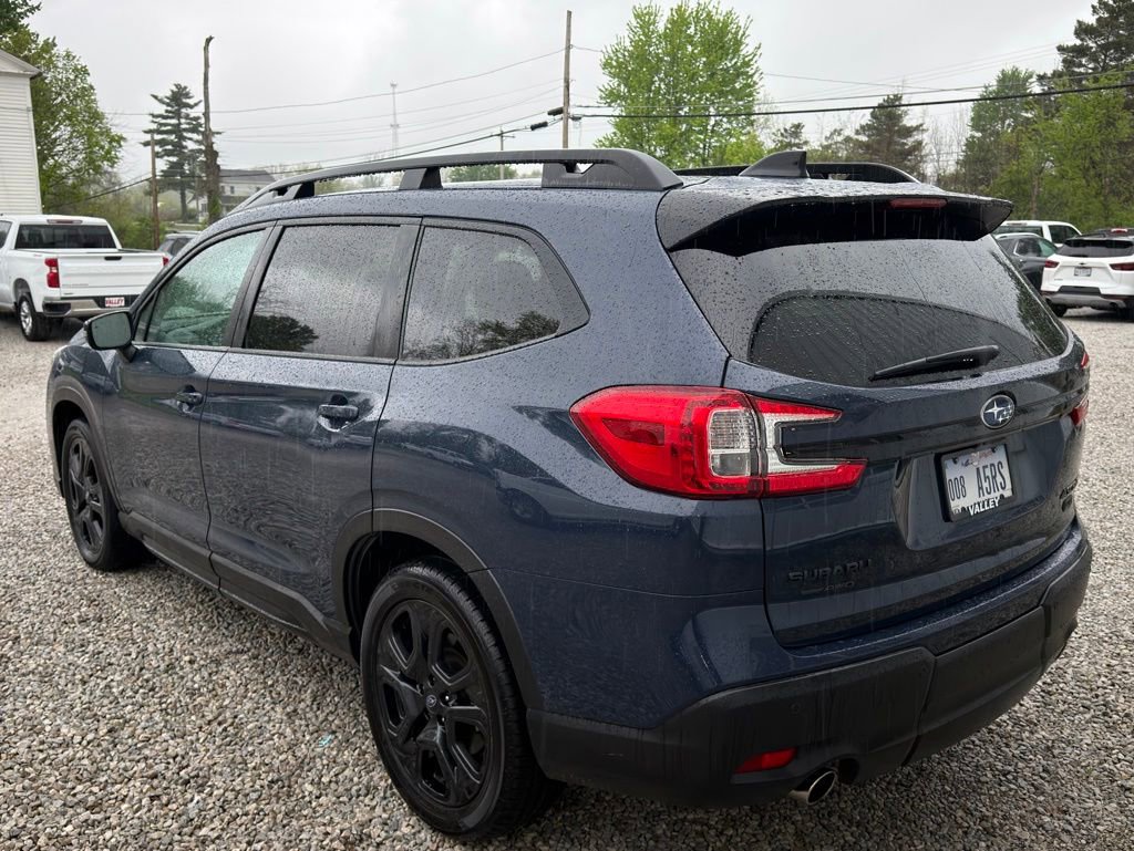 Used 2023 Subaru Ascent Onyx Edition AWD/4WD image 8