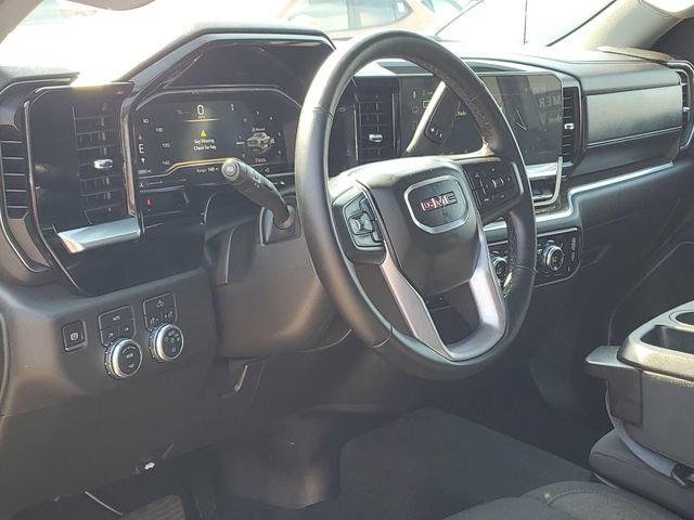 Used 2025 GMC Sierra 1500 Elevation AWD/4WD image 9