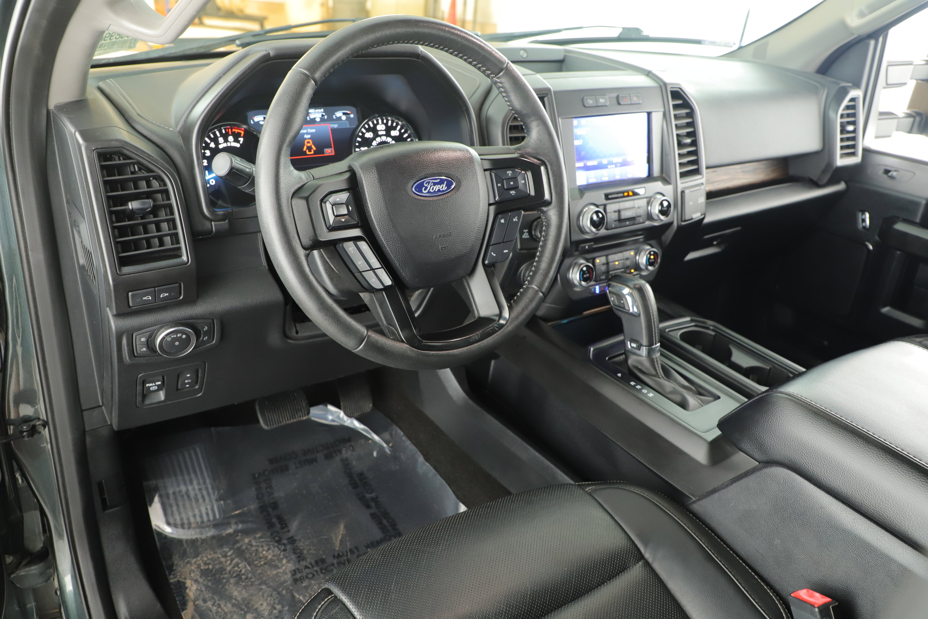 Used 2018 Ford F150 Lariat w/ Equipment Group 501A Mid image 14