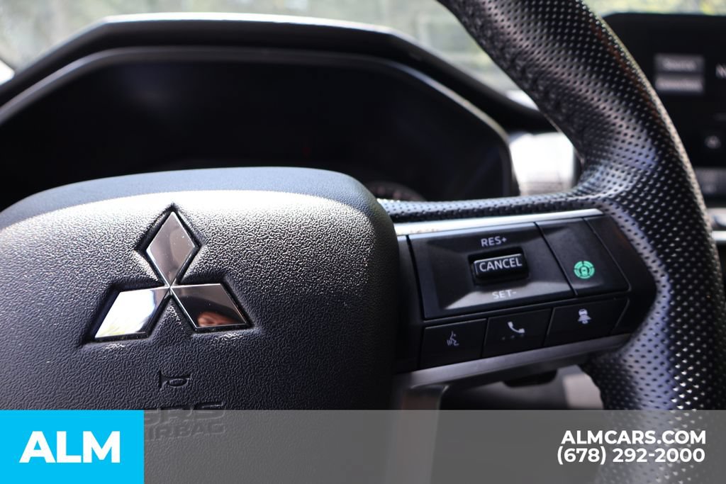 Used 2024 Mitsubishi Outlander SE AWD/4WD image 31
