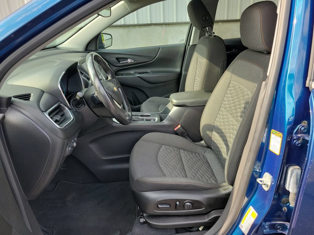 Used 2021 Chevrolet Equinox LT FWD image 19