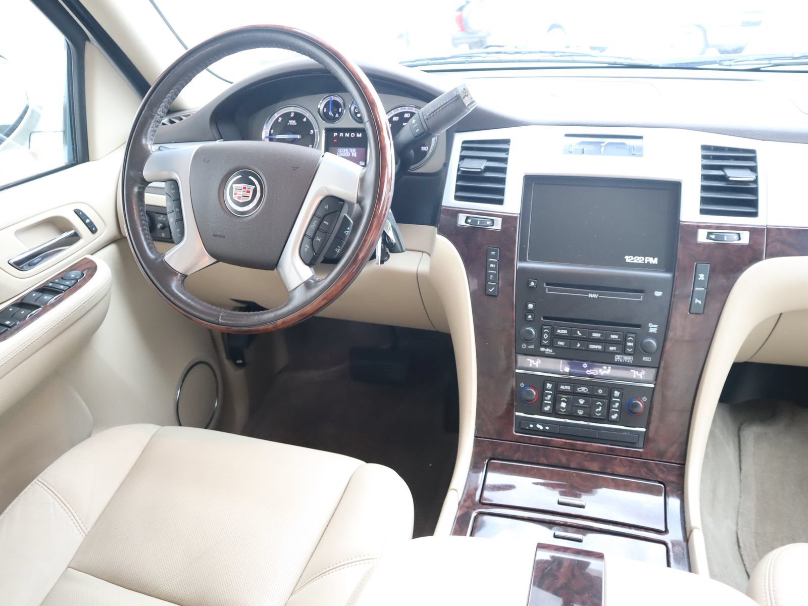 Used 2009 Cadillac Escalade EXT AWD/4WD image 30
