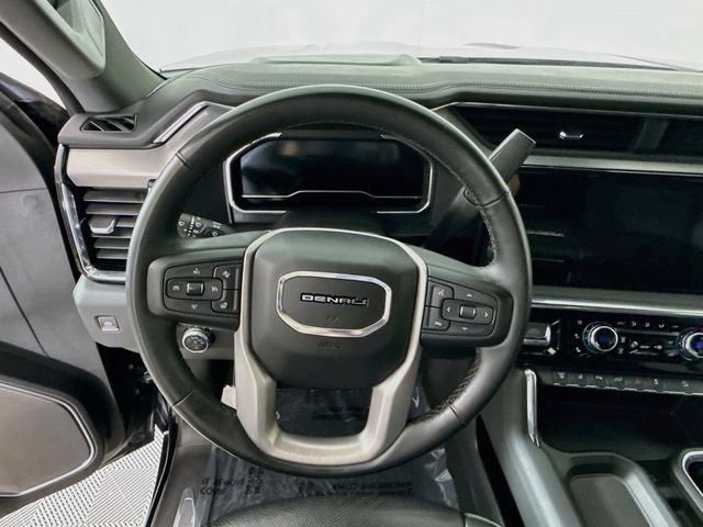 Used 2024 GMC Sierra 3500 Denali w/ Technology Package AWD/4WD image 12