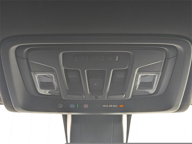 Used 2022 Chevrolet Silverado 3500 High Country image 25