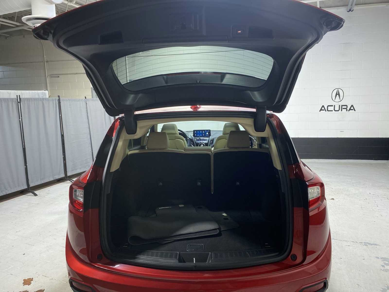 Used 2020 Acura RDX AWD w/ Technology Package image 19