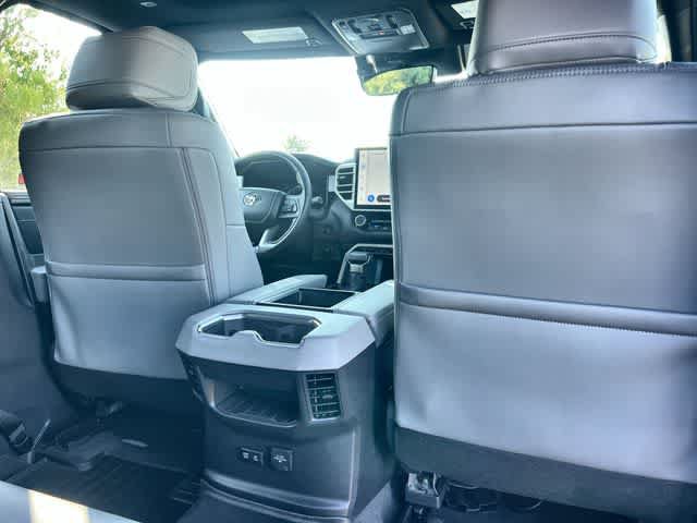 Used 2025 Toyota Tundra Limited w/ Power Package AWD/4WD image 13