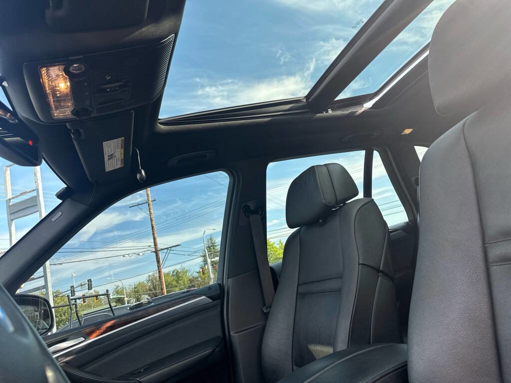 Used 2009 BMW X5 xDrive30i image 16