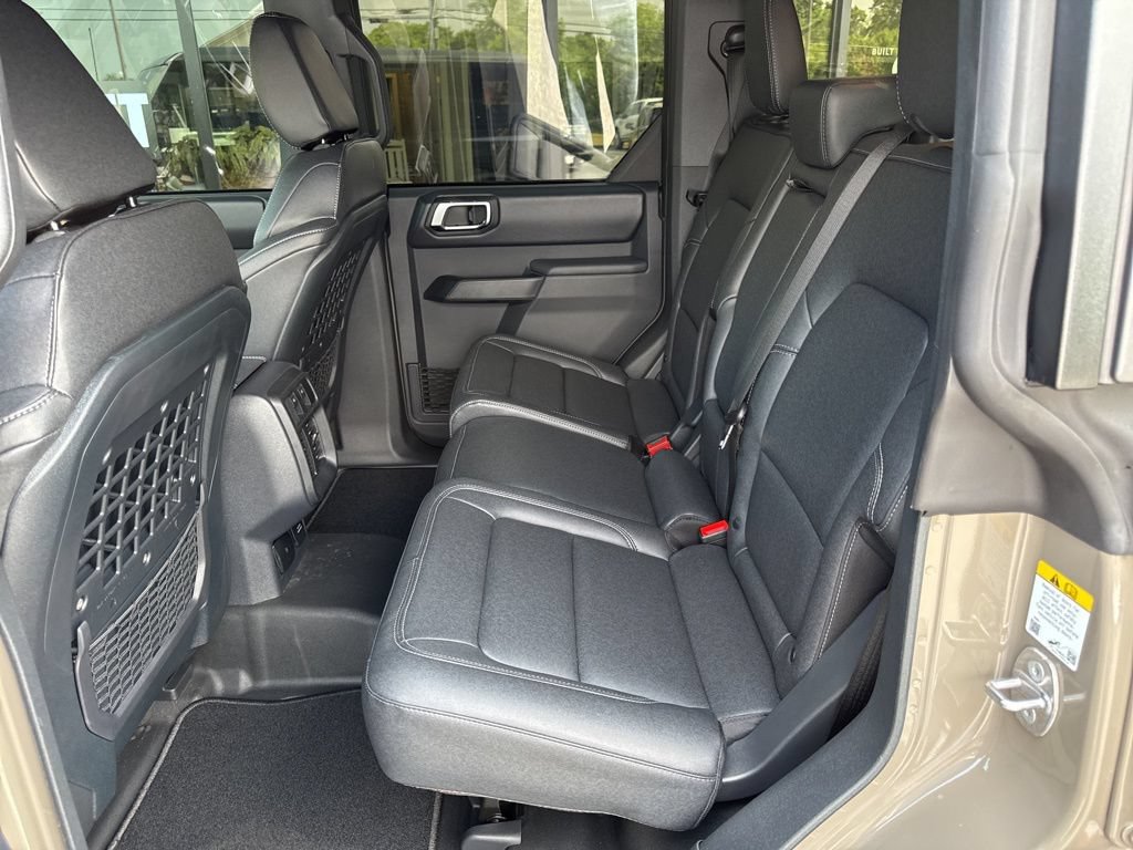 Used 2025 Ford Bronco Badlands AWD/4WD image 26