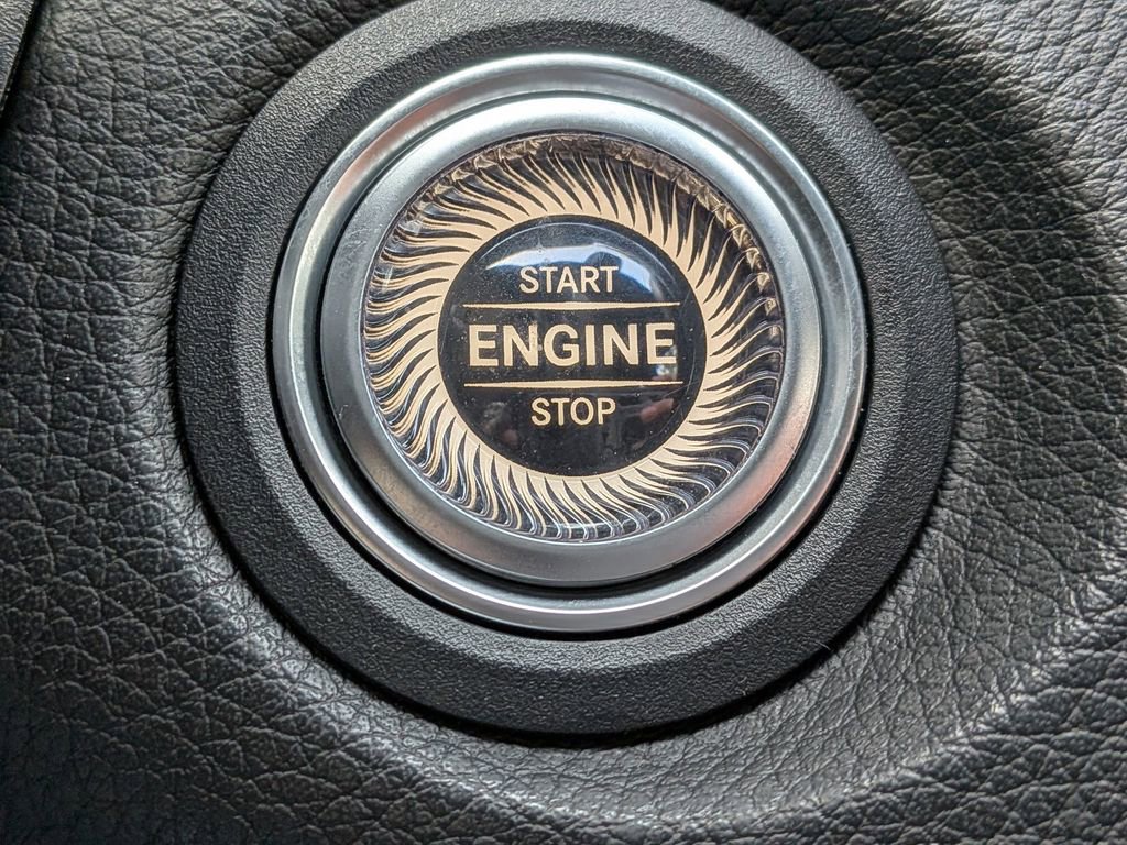 Used 2021 Mercedes-Benz GLC 300 4MATIC w/ AMG Line image 30