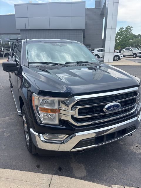 Certified 2022 Ford F150 XLT w/ Equipment Group 301A Mid