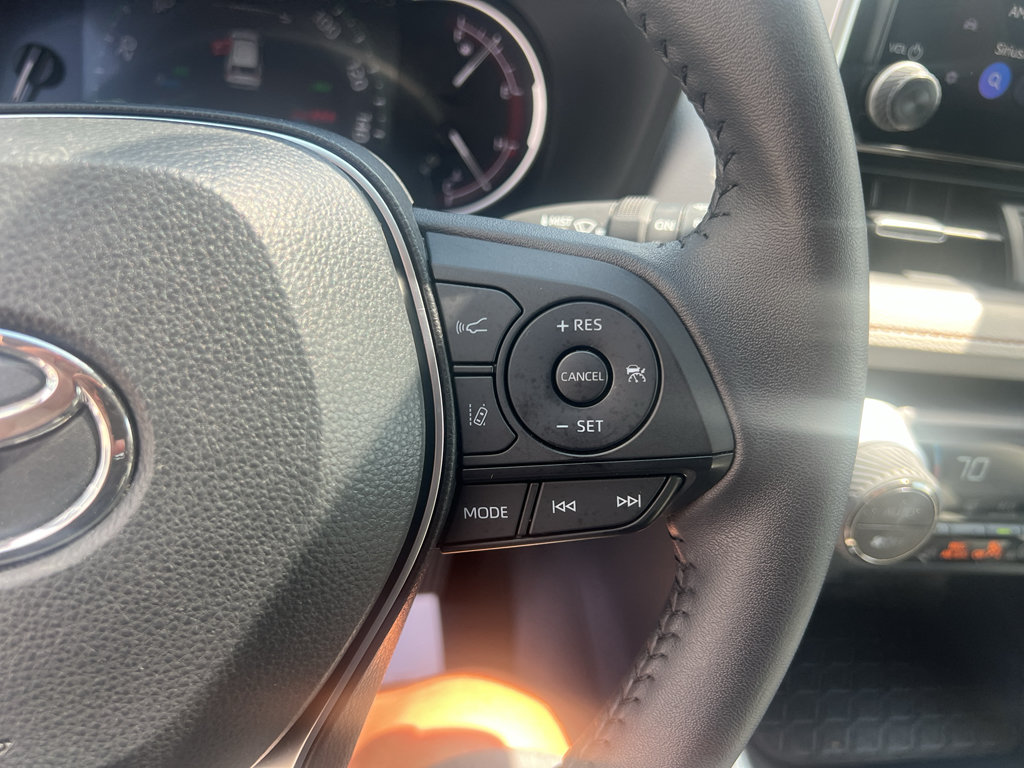 Used 2024 Toyota RAV4 XLE Premium FWD image 29