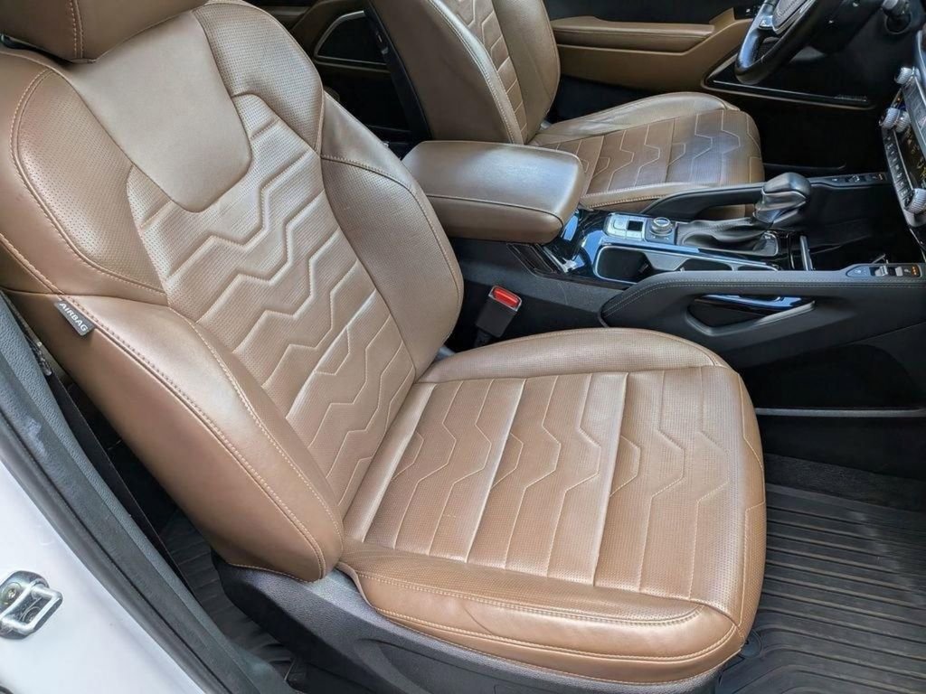 Certified 2022 Kia Telluride SX w/ SX Prestige Package image 35