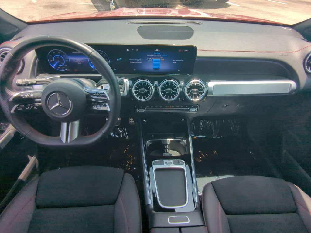 Used 2024 Mercedes-Benz EQB 250+ image 2