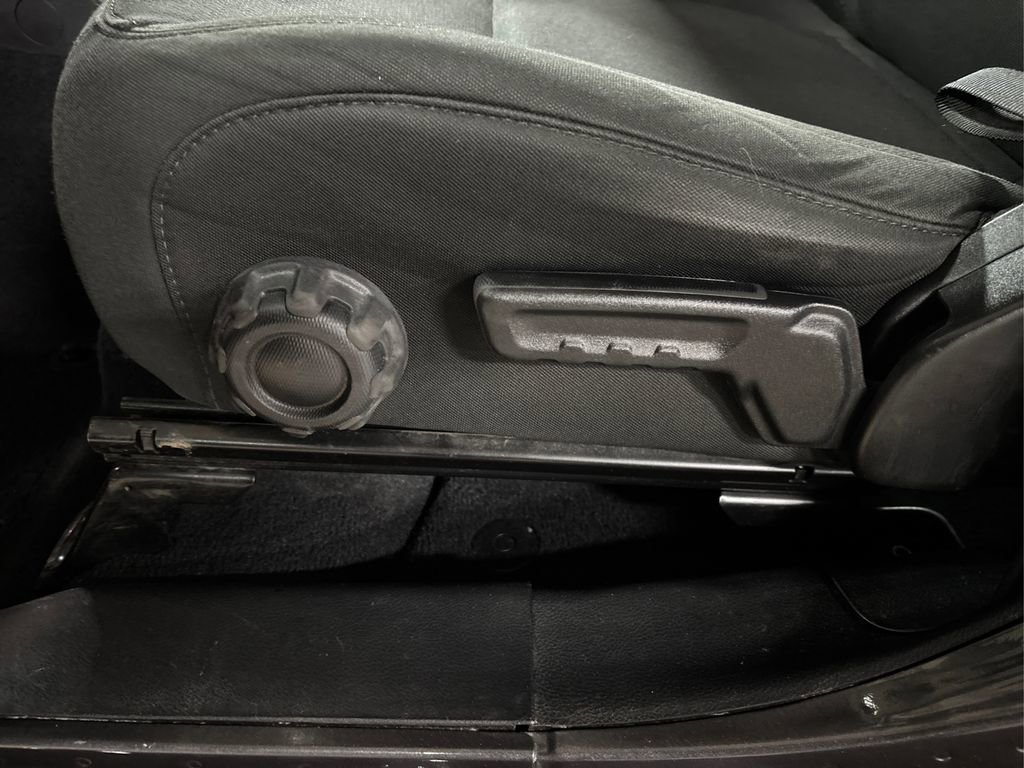 Used 2018 Jeep Wrangler Unlimited Sahara image 23