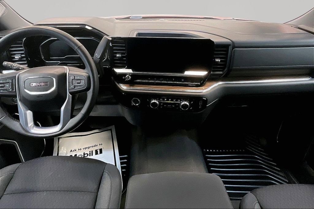 Used 2023 GMC Sierra 1500 Elevation AWD/4WD image 8