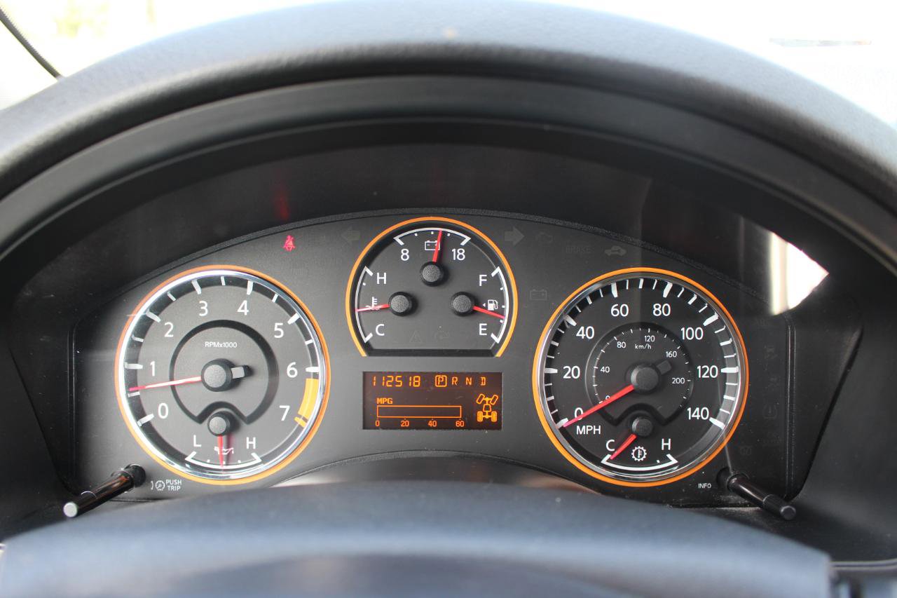 Used 2013 Nissan Armada Platinum image 20