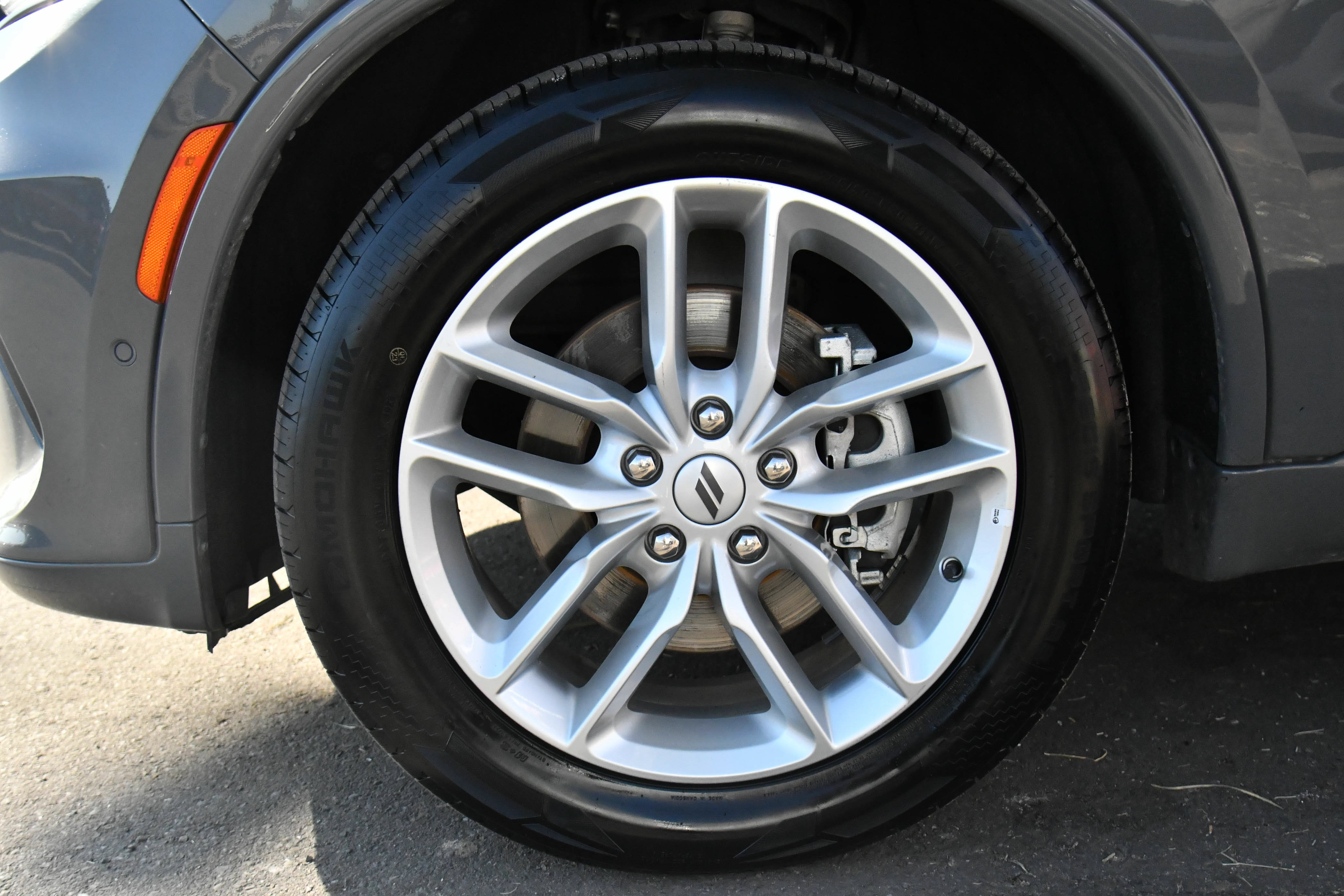 Used 2025 Dodge Durango GT AWD/4WD image 12