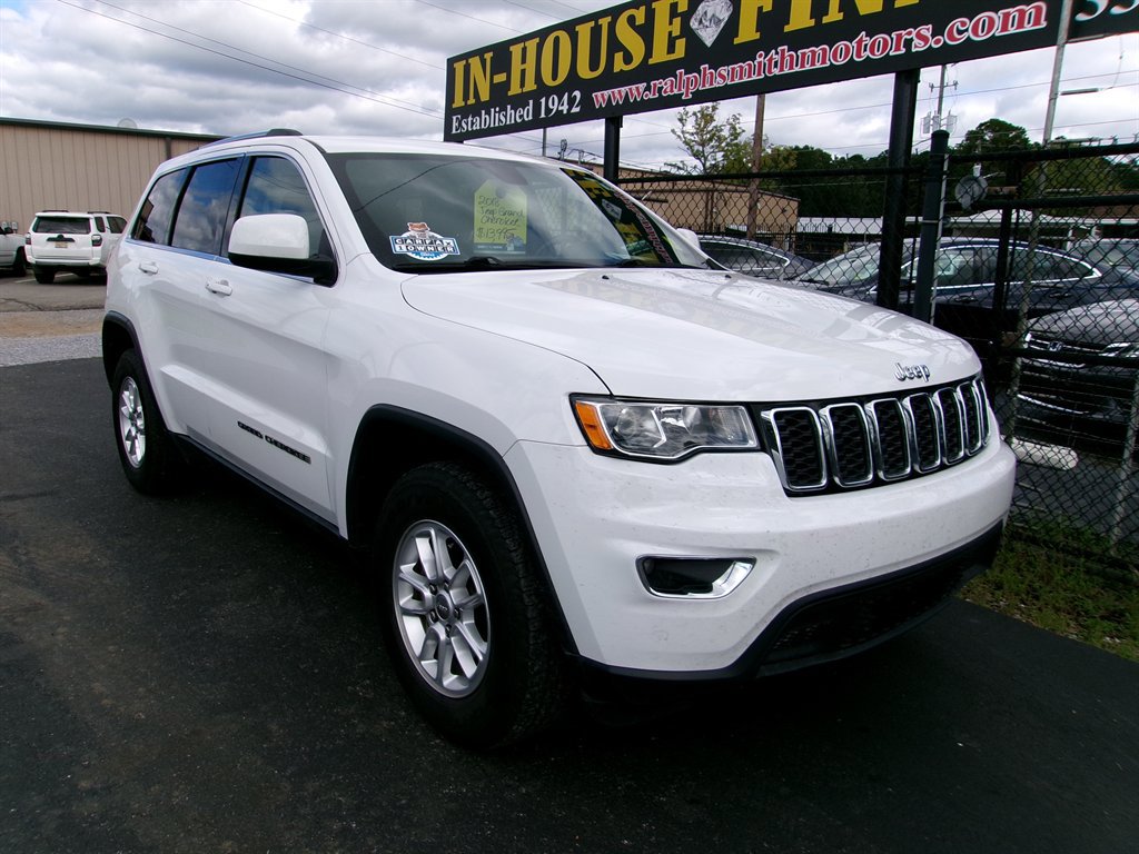 Used 2018 Jeep Grand Cherokee Laredo image 6