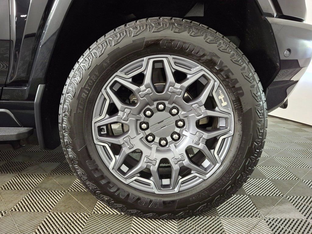 Used 2024 GMC Hummer EV 3X image 36