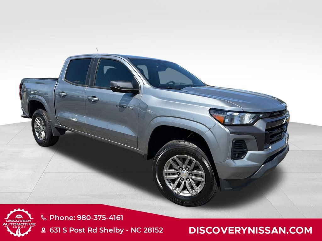 Used 2023 Chevrolet Colorado LT w/ LT Convenience Package RWD image 4