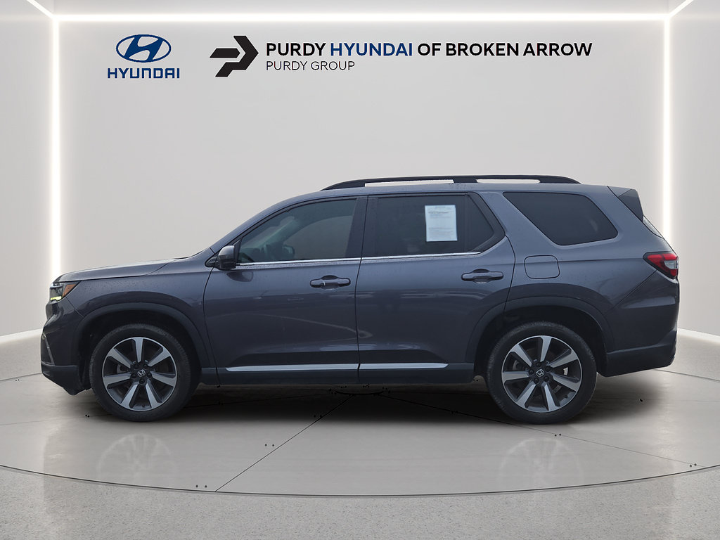 Used 2023 Honda Pilot Elite image 7