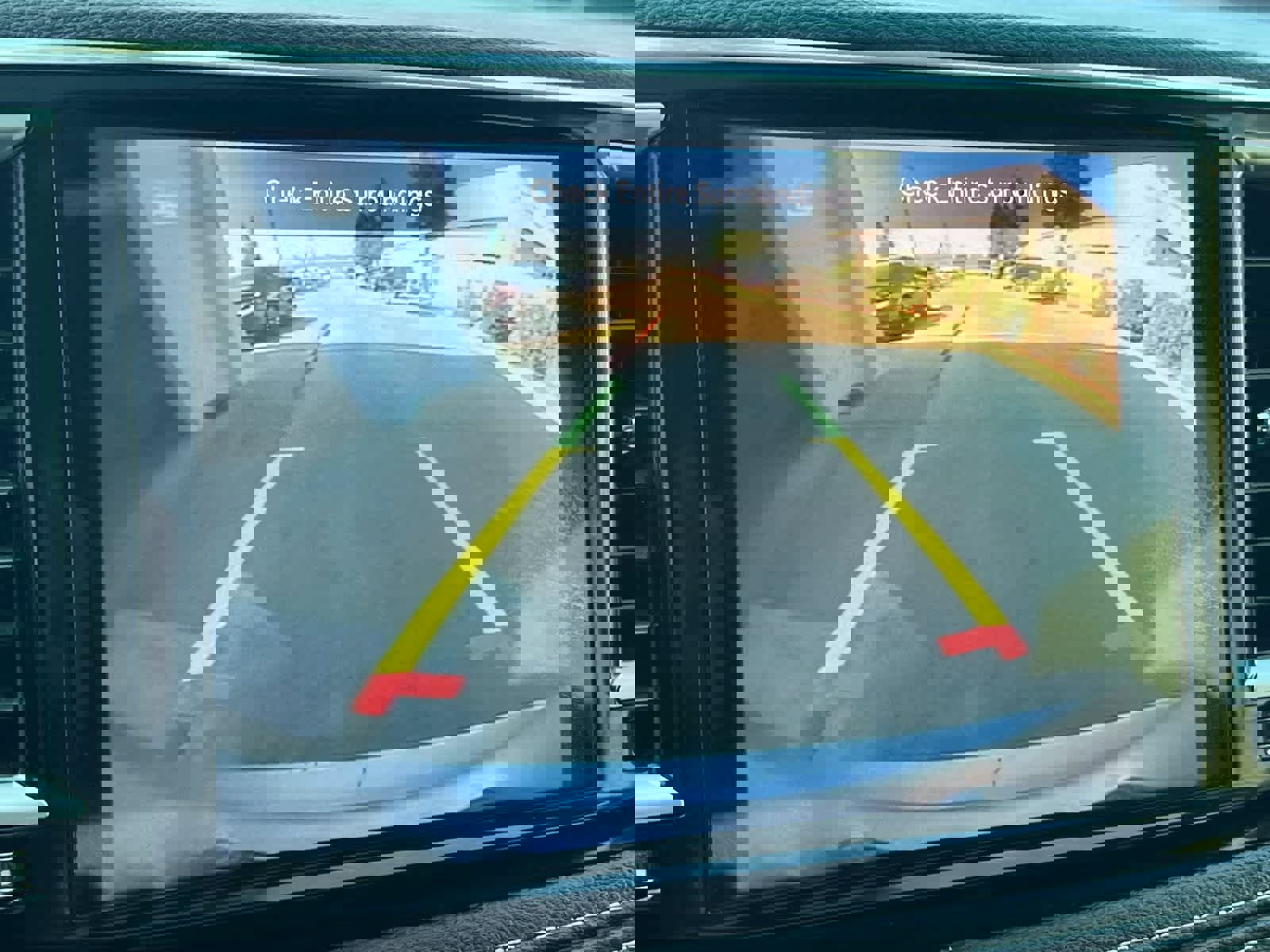 Used 2023 Chrysler Pacifica Limited image 21