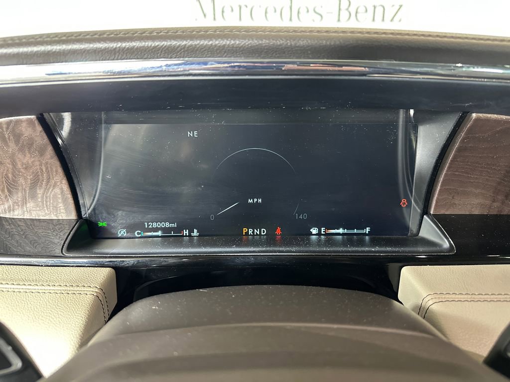 Used 2019 Lincoln Navigator Reserve AWD/4WD image 27