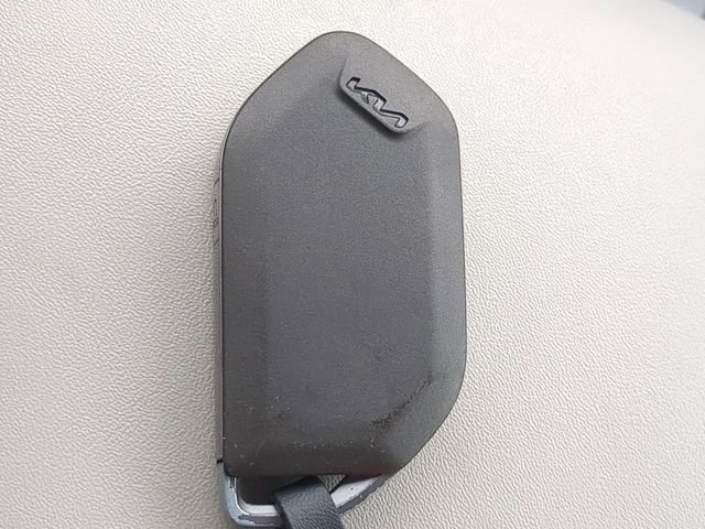 Used 2023 Kia Telluride S image 28