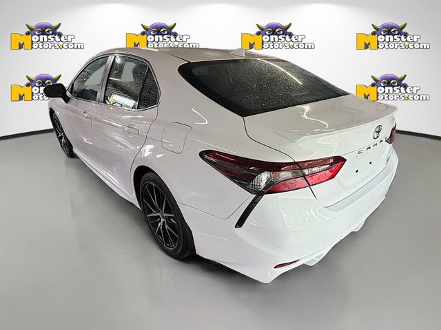 Used 2022 Toyota Camry SE AWD/4WD image 6