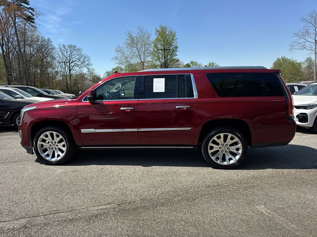Used 2018 Cadillac Escalade ESV Premium Luxury image 4