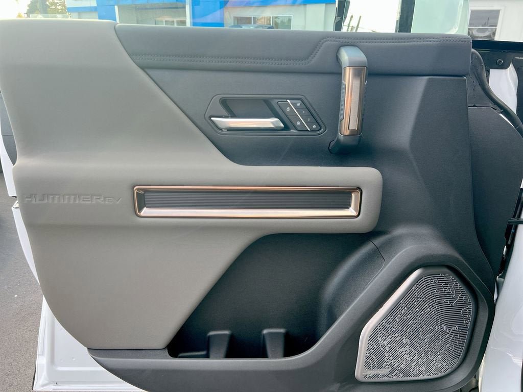New 2025 GMC Hummer EV 2X image 54