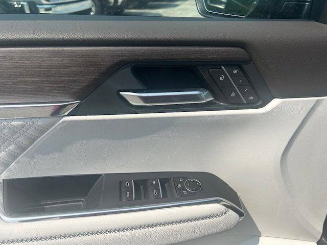New 2026 GMC Acadia Denali image 15