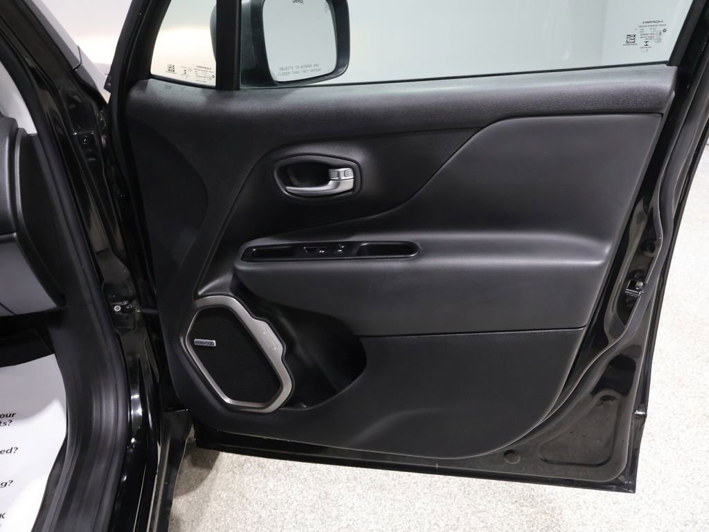 Used 2021 Jeep Renegade Limited w/ Sun & Sound Group image 23