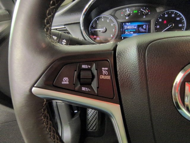 Certified 2022 Buick Encore Preferred w/ Safety Package AWD/4WD image 25
