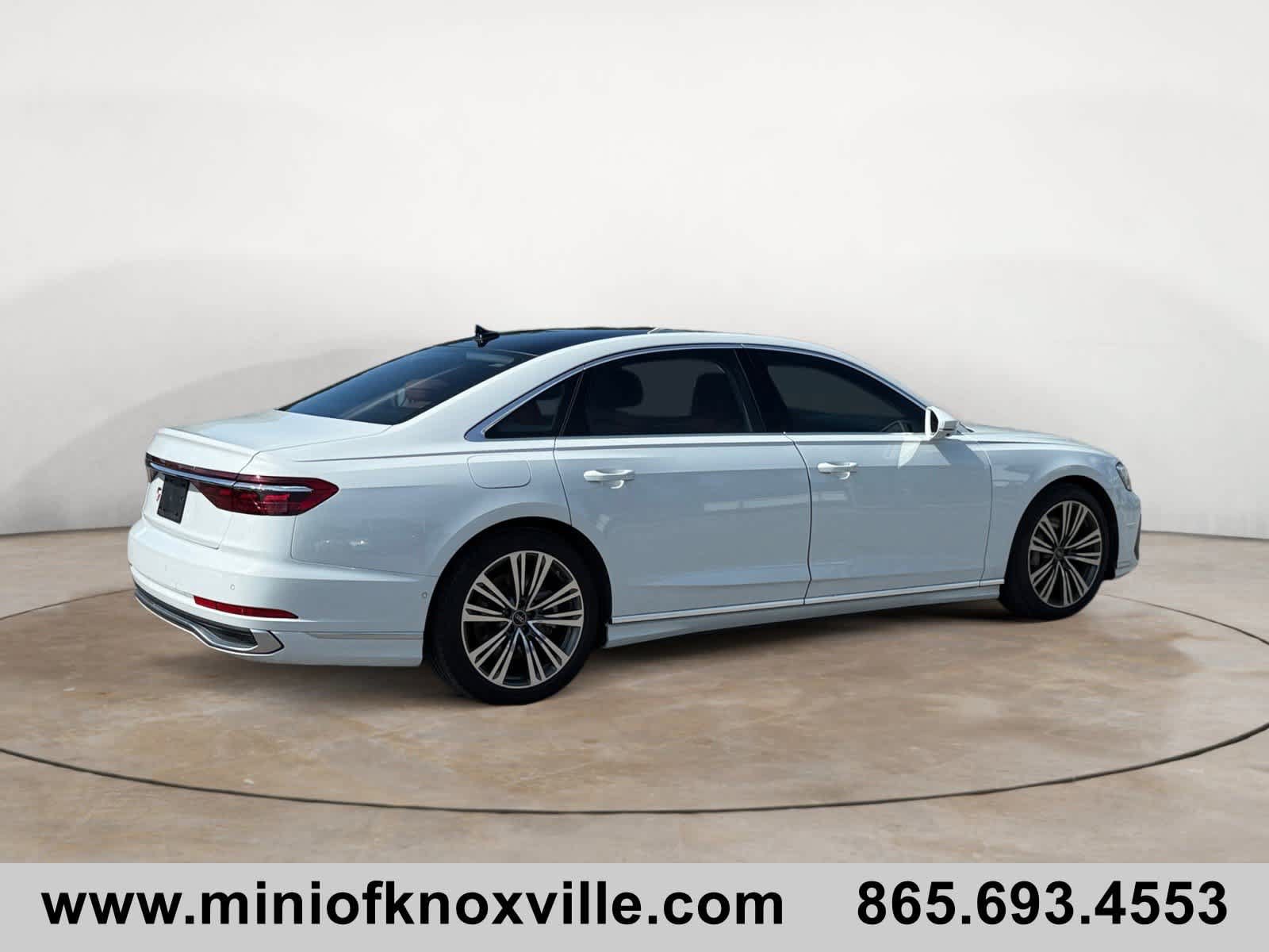 Used 2024 Audi A8 L 3.0T AWD/4WD image 3
